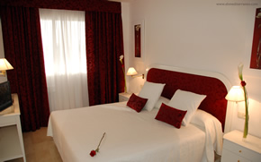 Sitges gay friendly Mediterraneo ApartHotel