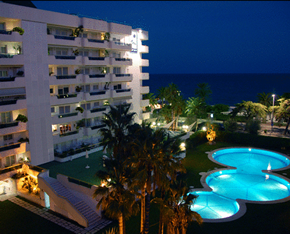 Sitges gay friendly ApartHotel Mediterraneo