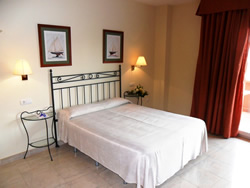 Sitges Gay Friendly Playa Golf ApartHotel