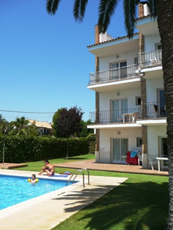 Sitges gay holiday accommodation San Jorge Apartments