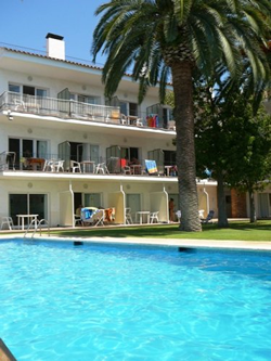 Sitges gay holiday accommodation San Jorge Apartments