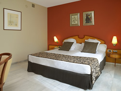 Sitges gay friendly hotel San Sebastian Playa