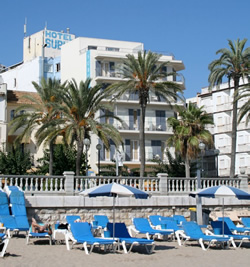 Gay friendly Hotel Subur Sitges