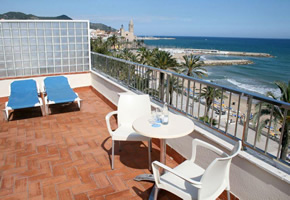 Sitges gay holiday accommodation Hotel Subur