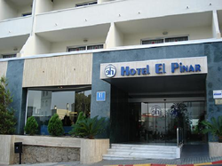 Torremolinos gay friendly ROC El Pinar Hotel and Apartments Hotel