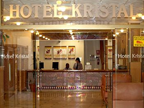 Torremolinos gay holiday accommodation Hotel Kristal