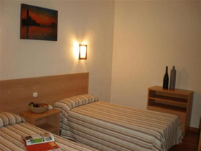 Torremolinos gay holiday accommodation Hotel Kristal