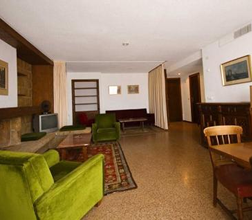 Gay friendly La Nogalera Apartments in Torremolinos