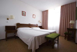 Gay friendly La Nogalera Apartments in Torremolinos