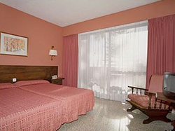 Gay favourite Torremolinos Los Alamos Hotel