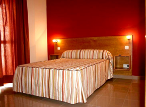 Torremolinos gay holiday accommodation Maria del Carmen Apartments