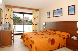 Gay friendly Puente Real Hotel in Torremolinos