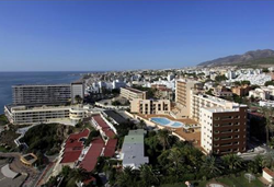 Gay friendly Stella Polaris Apartments in Torremolinos