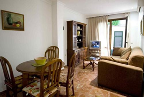 Torremolinos gay holiday accommodation Villa Petrix Apartments