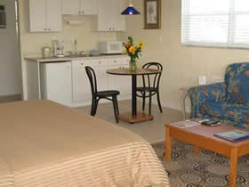 Fort Lauderdale gay holiday accommodation Elysium Resort Studio