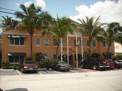 Ft.Lauderdale exclusively gay men's clothing optional Coconut Cove Guesthouse