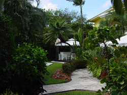 Gay Men's The Dunes Guest House in Ft.Lauderdale